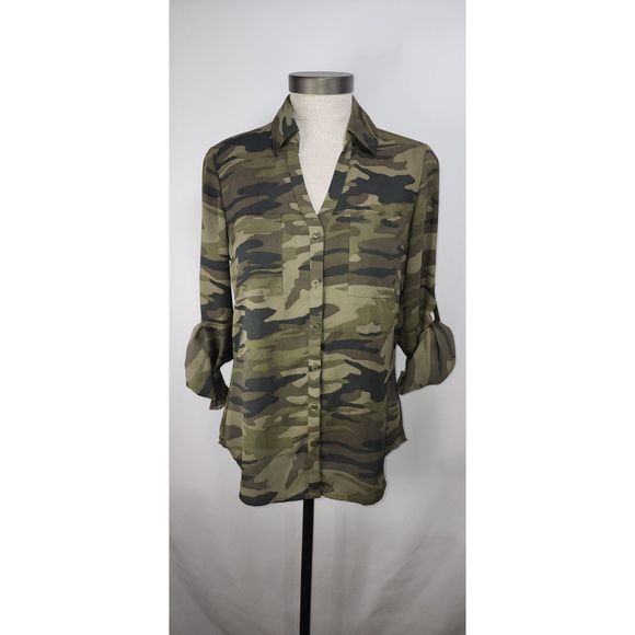 Express women's camo button down blouse with roll tab sleeves size small - Picture 1 of 7